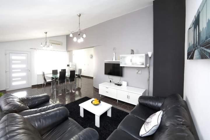 Apartman Sime Bibinje Exterior foto